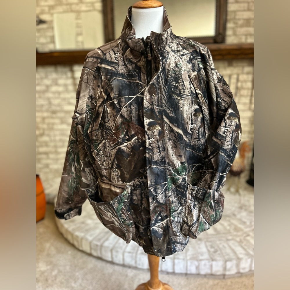 Realtree hunting jacket